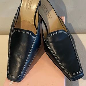 Bandolino navy blue leather mules. Size 8.5 M